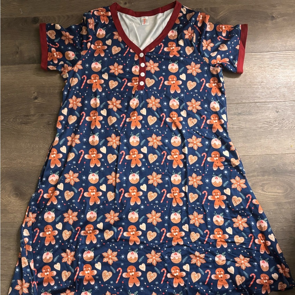 Festive Gingerbread Print Nightgown-NWOT